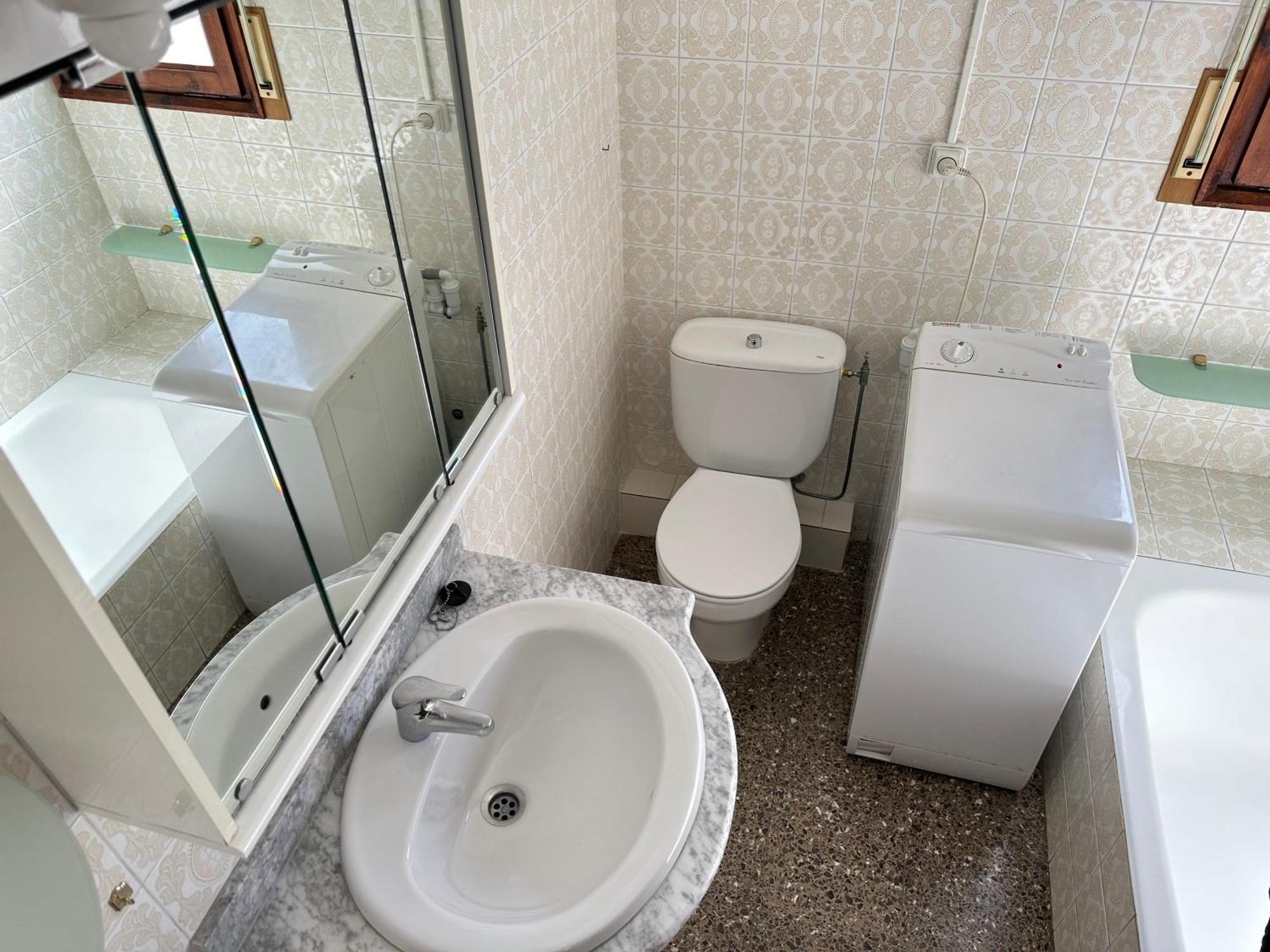 Appartement Agi Les Roques Roses